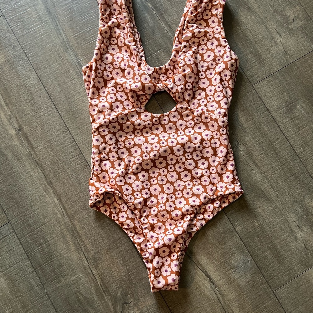 Fighting Eel swimsuit Daizy Small